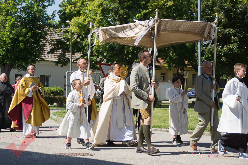 Fronleichnamsprozession in der Pfarrgemeinde Marchegg